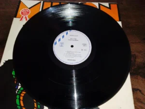 LP Vinil Milton Nascimento - Milton