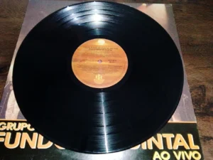LP Vinil Grupo Fundo De Quintal - Ao Vivo