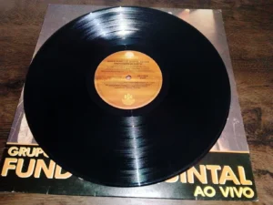 LP Vinil Grupo Fundo De Quintal - Ao Vivo
