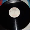 IMG_20260717_191142 LP Vinil Eurythmics - Be Yourself Tonight (Edição EUA)