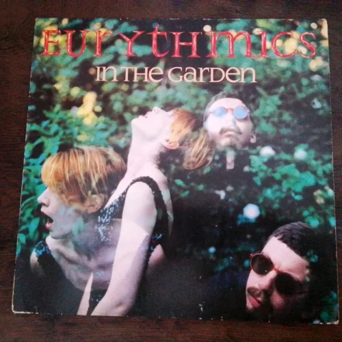 IMG_20260908_183034 LP Vinil Eurythmics - In The Garden (Importado Ed. Alemanha)