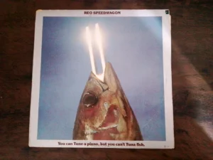 IMG_20260915_184303 LP Vinil REO Speedwagon - You Can Tune A Piano, But You Can't Tuna Fish